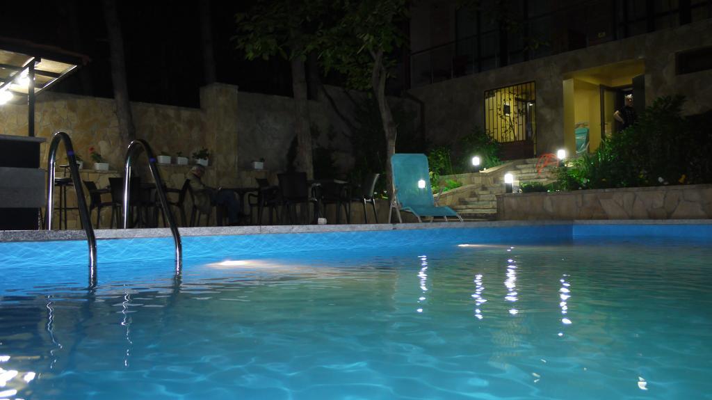 Sani Hotel Tiflis Exterior foto